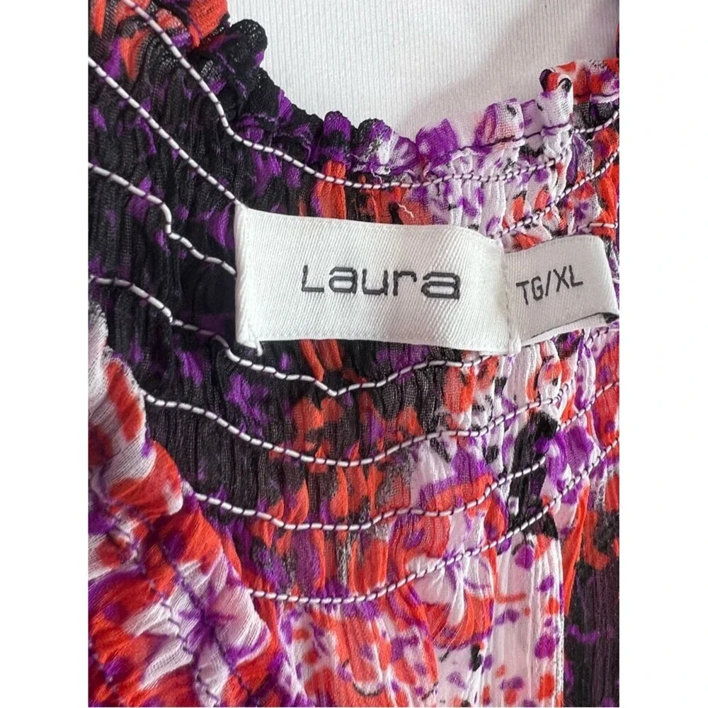 Laura blouse floral flowers Purple & Red Floral Button-Front Women's Blouse